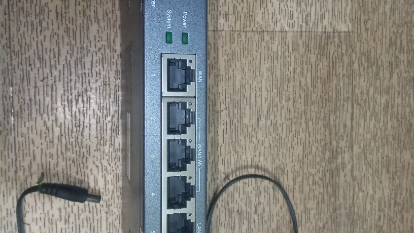 marsrutizator-router-tp-link-er605-tl-r605-big-0