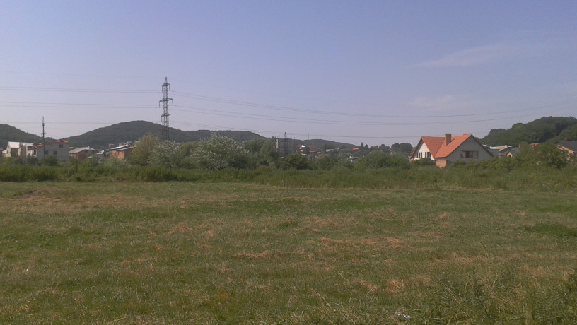 prodaz-zemelnoyi-dilianki-m-vinniki-vul-nezaleznosti-ploshha-6-sot-big-0
