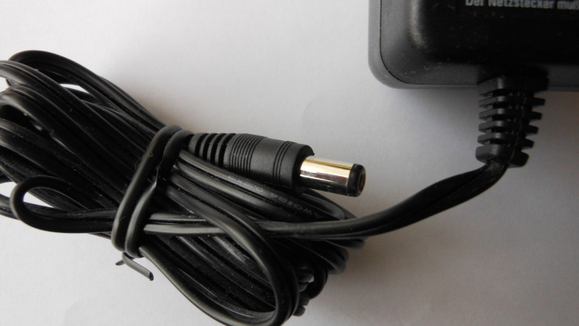blok-pitaniia-helms-man-9v-400ma-big-2