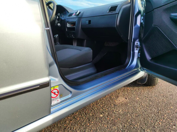 skoda-fabiia-xetcbek-2006g-14-mpi-big-4