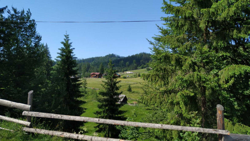 zemlia-v-karpatax-big-1