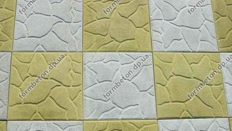 formi-dlia-trotuarnoyi-plitki-kvadrat-xmarka-big-1