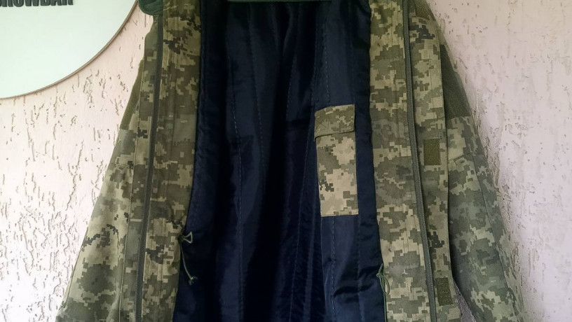 kostiumi-vsu-ngu-dsns-policiyi-oxoroni-big-5