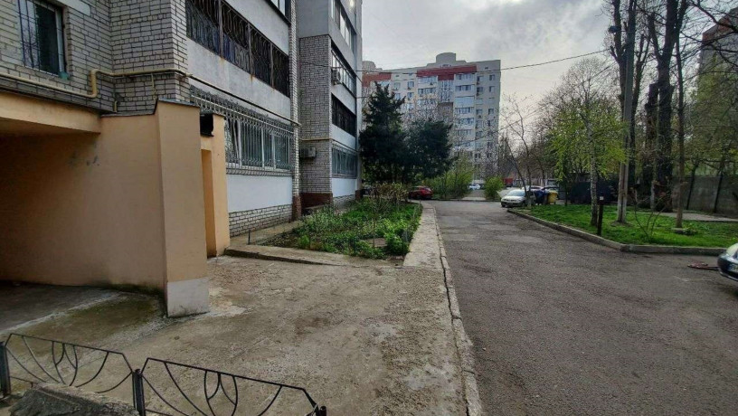 prodam-1k-kvartiru-na-mgovorova-big-0