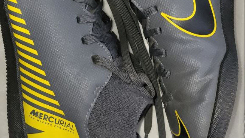 futbolni-krosivki-kompaniyi-nike-mercurial-big-2