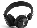 besprovodnye-bliutuz-nausniki-dlia-telefona-i-kompiutera-s-mikrofonom-fm-radio-small-1