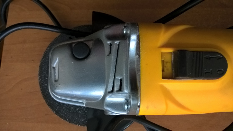 bolgarka-einhell-bavaria-bag-125-big-3