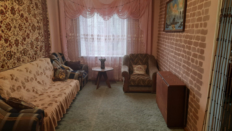 budinok-dlia-vidpocinku-na-berezi-ricki-vorskla-big-3