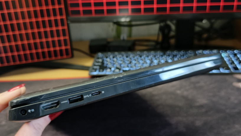 noutbuk-dell-latitude-3420-i7-1165g7-ddr4-16512gb-ssd-m2-nvme-ips-iris-big-6