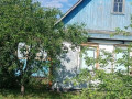 budinok-iz-velikoiu-zemelnoiu-diliankoiu-v-malyovnicomu-misci-small-7