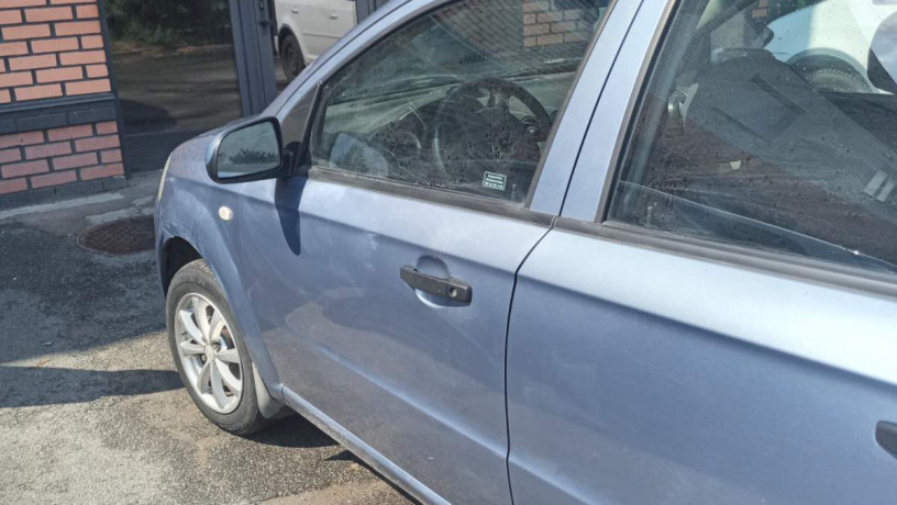 avto-chevrolet-aveo-ls-big-1