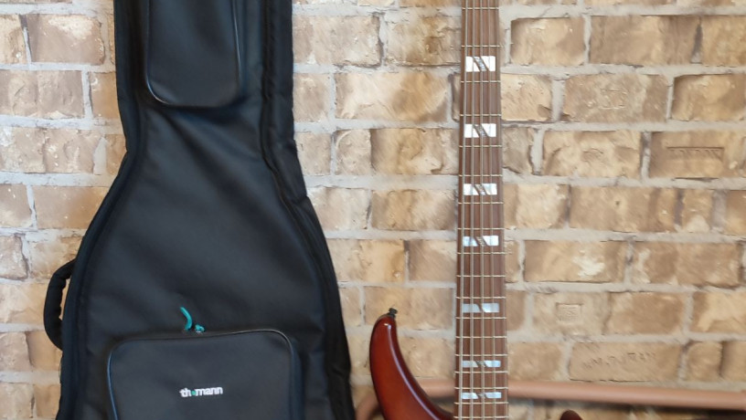 bas-gitara-yamaha-trbx-big-0