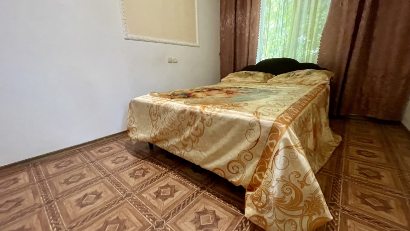 komfortnaia-2-kkv-na-centralnom-pr-i-ul-sobornoi-big-1