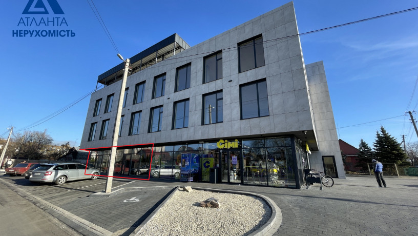 prodaz-primishhennia-po-vul-derzavnosti-cernisevskogo-bilia-sim23-big-0