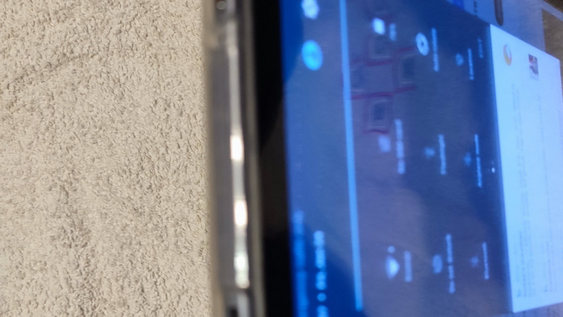 planset-universalnii-pad-ultra-101-android-z-klaviaturoiu-big-3