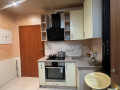 prodam-trexkomnatnuiu-kvartiru-s-remontom-v-centre-small-7