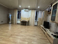 prodam-trexkomnatnuiu-kvartiru-s-remontom-v-centre-small-5