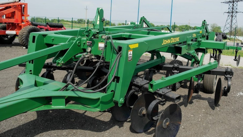 borona-diskolapova-john-deere-2700-bv-big-2