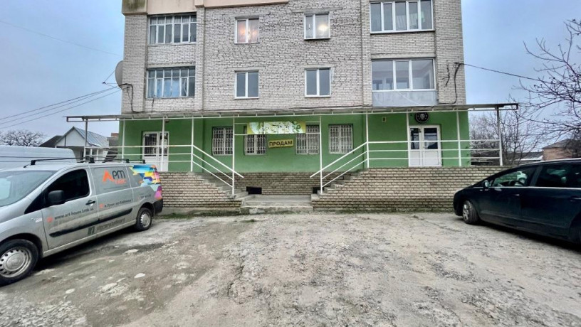 prodaz-komerciinogo-primishhennia-za-465-dol-za-mkv-big-2