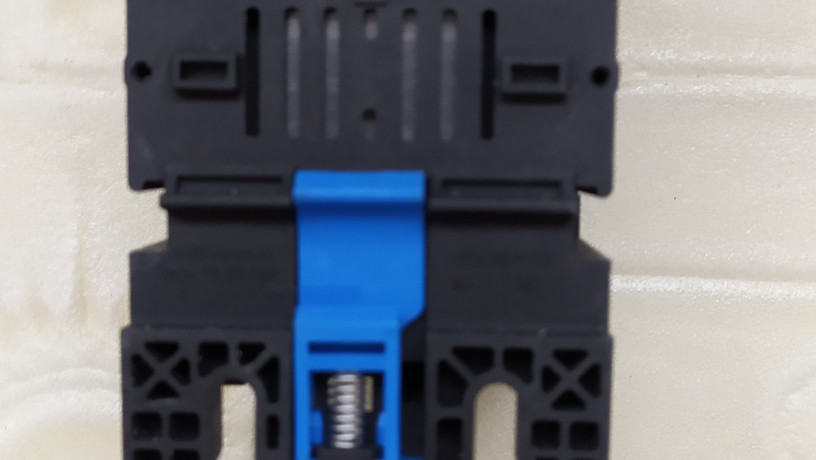 novyi-kontaktor-chint-nc1-6511-230v-50hz-big-2