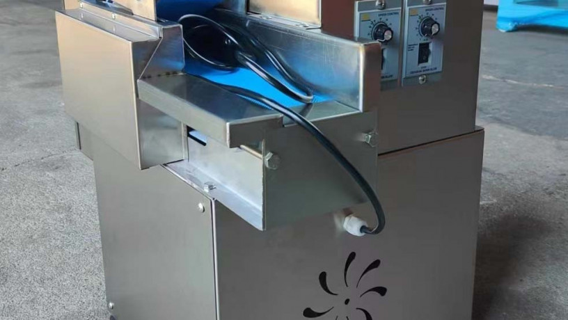 ovocerizka-dlia-narizki-zeleni-ovociv-ta-fruktiv-stvega-belt-cutter-mini-big-2