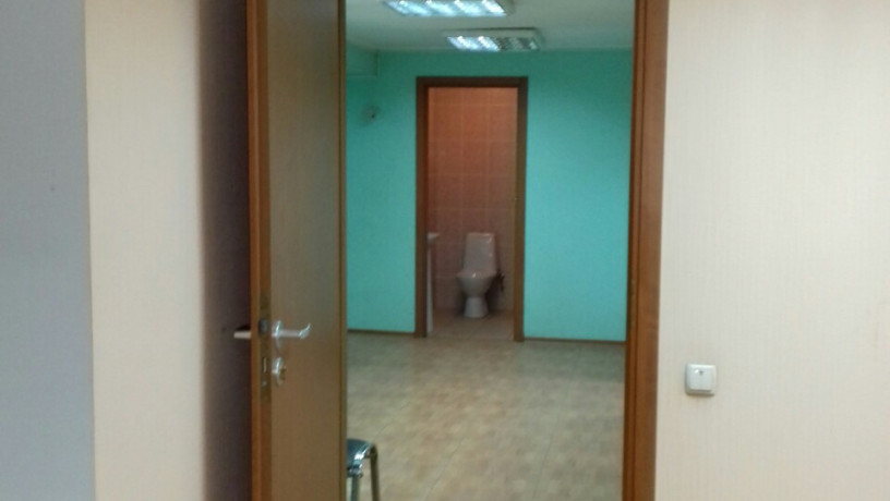 prodam-pomeshhenie-300-mkv-uluniversalnaia-29-big-2