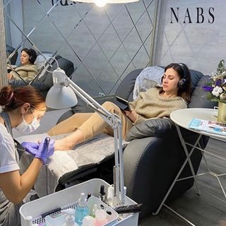 kreslo-reklainer-dlia-salonadomakinoteatra-v-nalicii-i-pod-zakaz-big-1