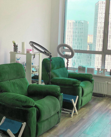 kreslo-reklainer-dlia-salonadomakinoteatra-v-nalicii-i-pod-zakaz-big-4