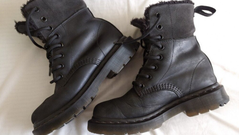 zimovi-botinki-nubuk-i-zamsa-na-vuzku-nizku-r36-dr-martens-big-0