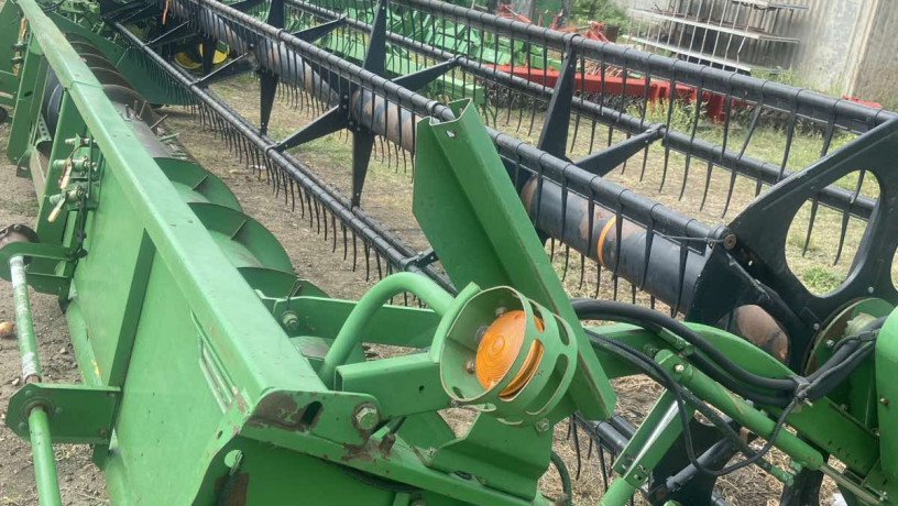 znivarka-john-deere-925-f-76-m-z-ssa-big-2