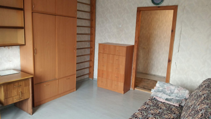 prodam-3-kom-levyi-bereg-r-n-varusa-ulucsennaia-planirovka-srocno-big-3
