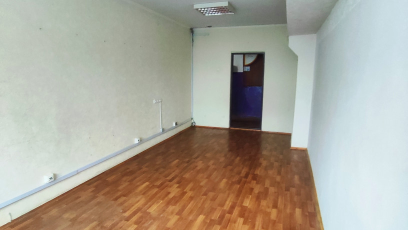 zdam-v-orendu-ofis-vidubici-big-1