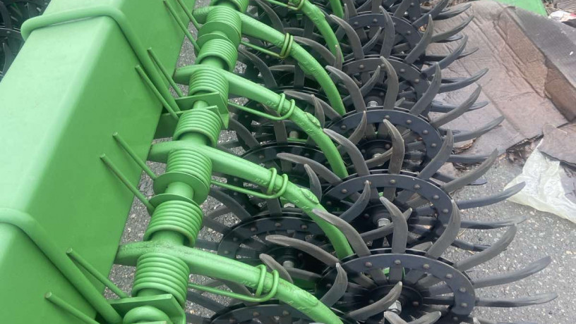 rotacionnaia-borona-motyga-john-deere-400-46-6-9-12-14-m-big-3